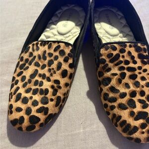 Birdie leopard print.